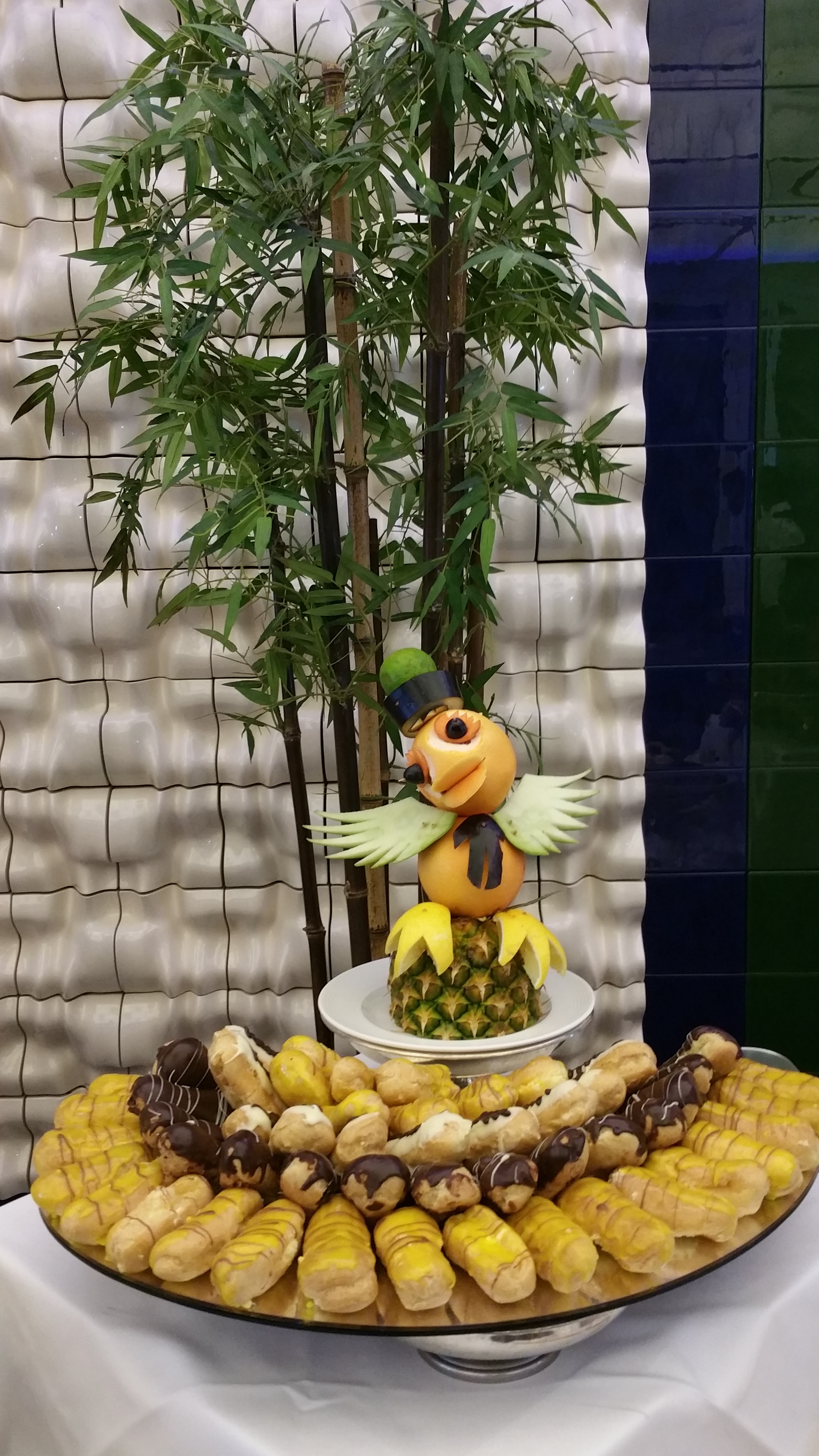 Back In The Kitchen - Green Pineapple Man